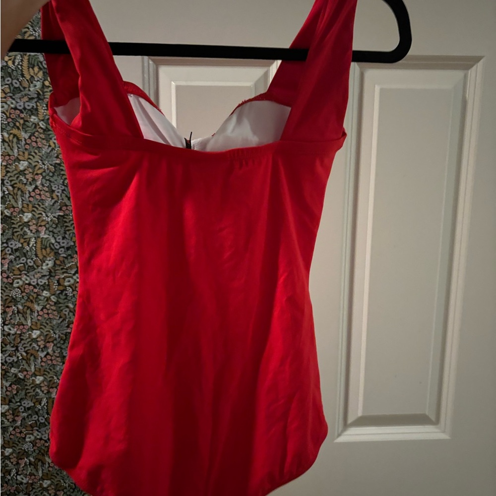 Hermoza one piece - Picture 2 of 3
